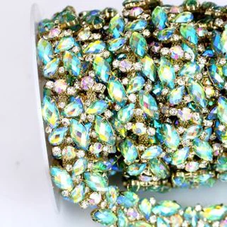 Rhinestone Trim Applique